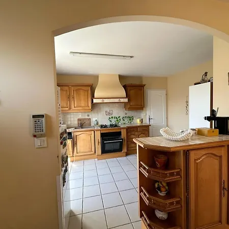 Maison Accueillante A 100 M² Avec Jardin Fertile Holiday home Gemozac
